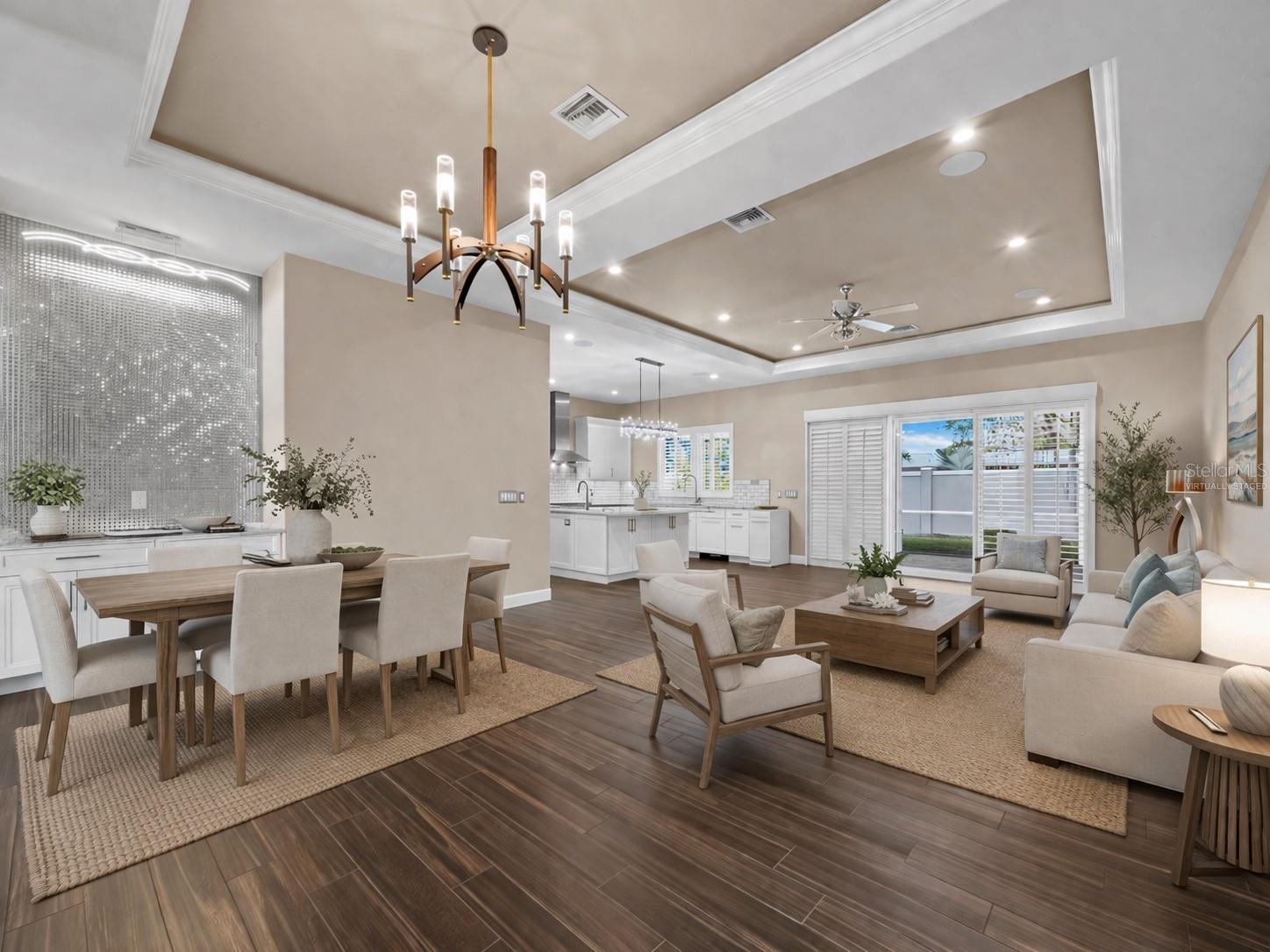 5618 Britannia, Sarasota, FL 34231