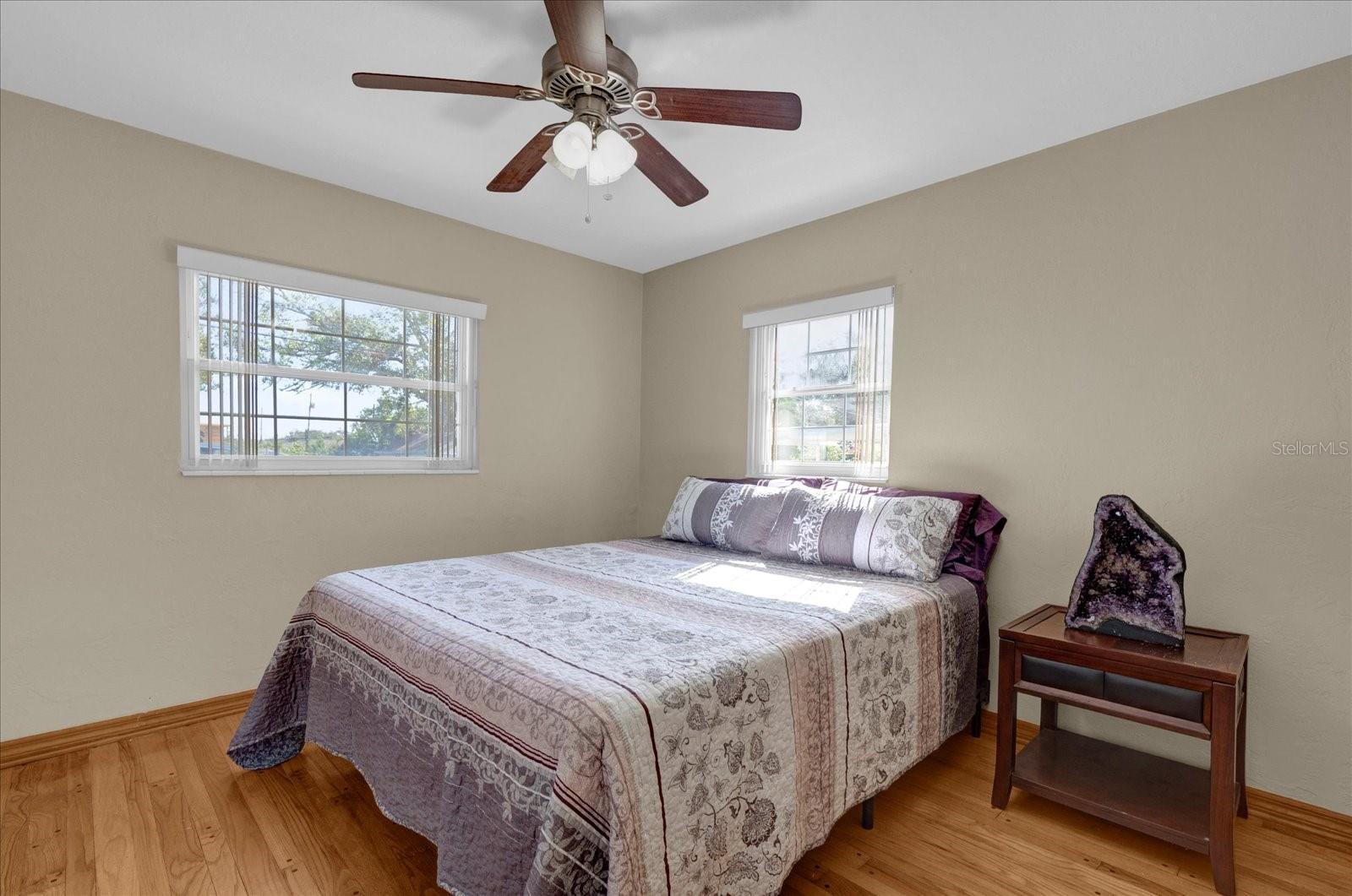 4237 Dr Martin Luther King Jr, St Petersburg, FL 33703