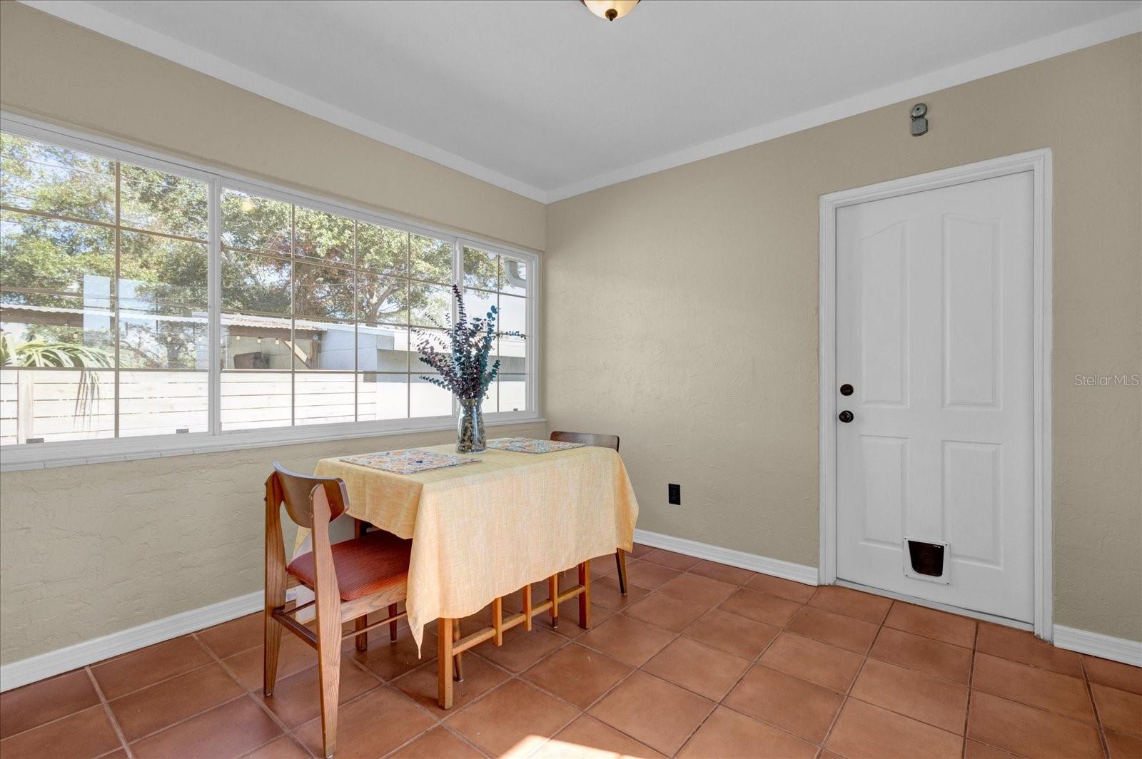 4237 Dr Martin Luther King Jr, St Petersburg, FL 33703