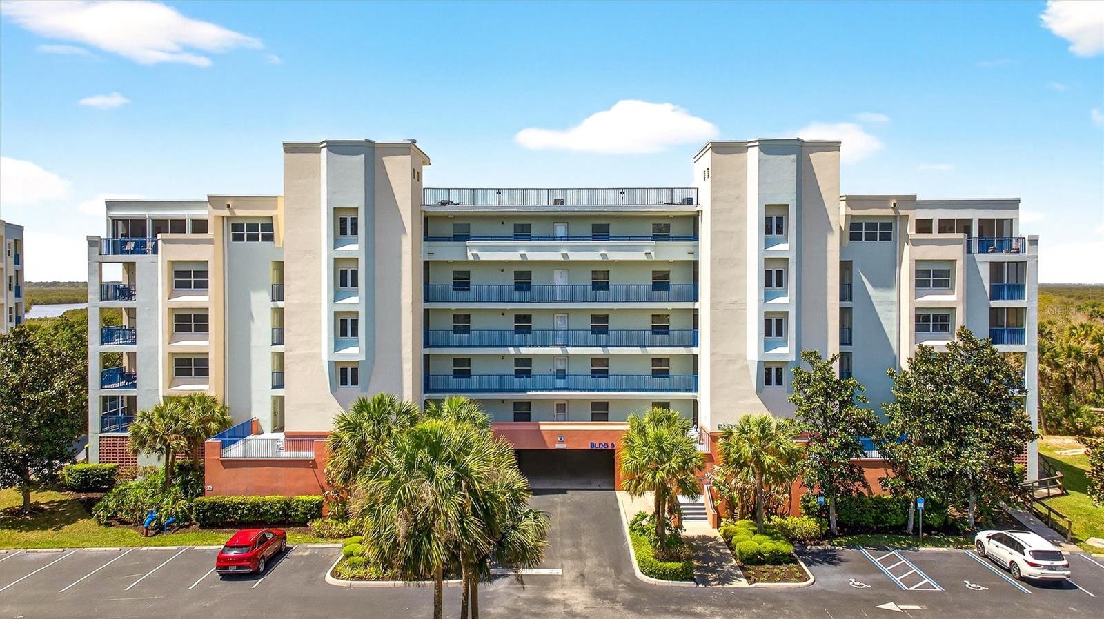 5300 Atlantic Unit 9-204, New Smyrna Beach, FL 32169