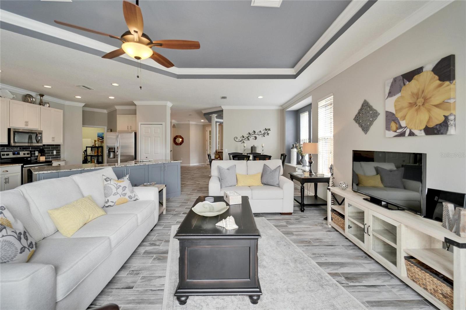 221 Sela Cove, Apollo Beach, FL 33572
