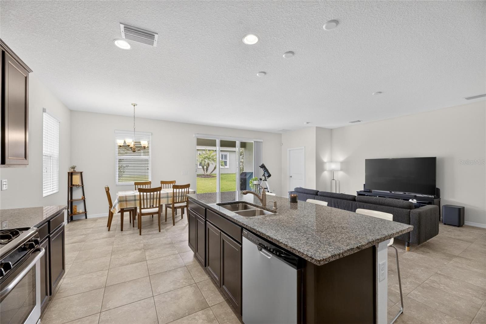 6309 Shadowlake, Apollo Beach, FL 33572