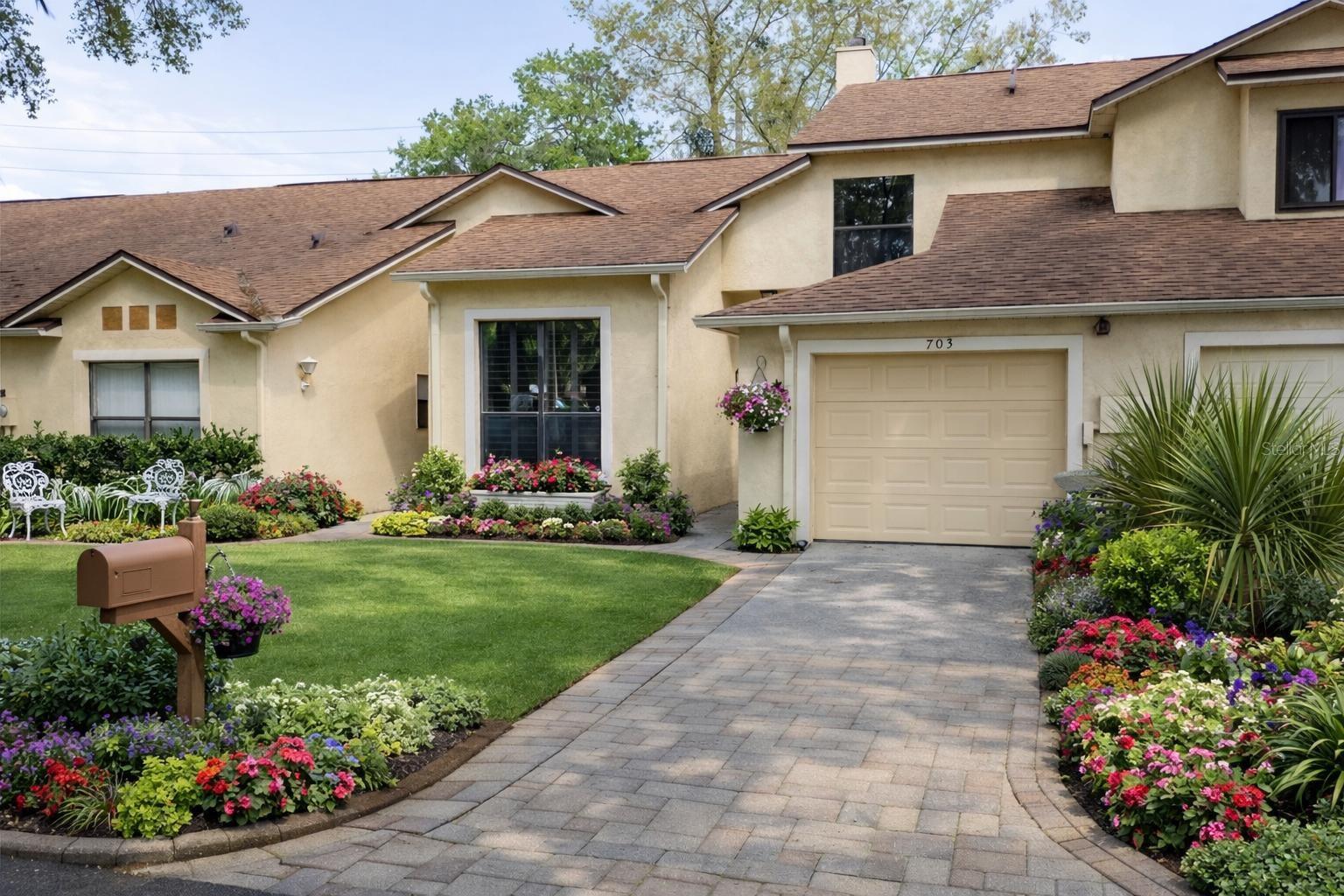 703 Swan, Altamonte Springs, FL 32701