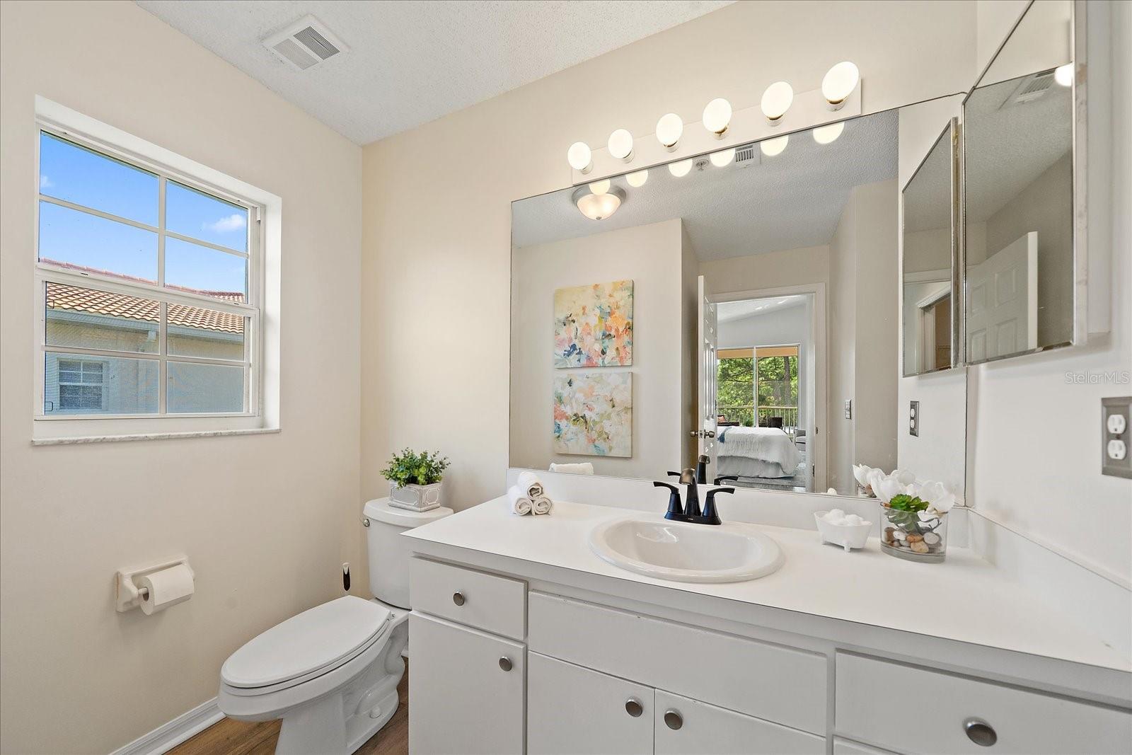 4256 Central Sarasota Unit 321, Sarasota, FL 34238