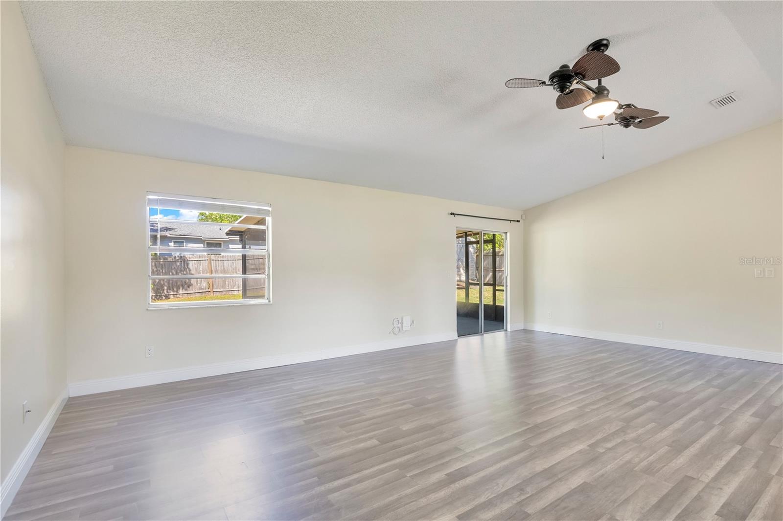 370 Lake, Apopka, FL 32703