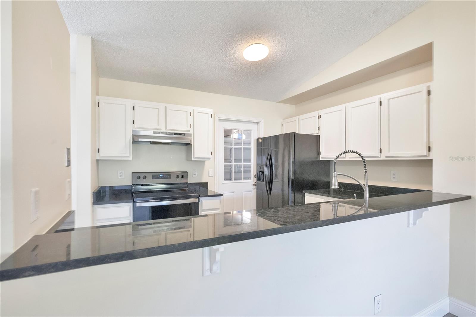 370 Lake, Apopka, FL 32703