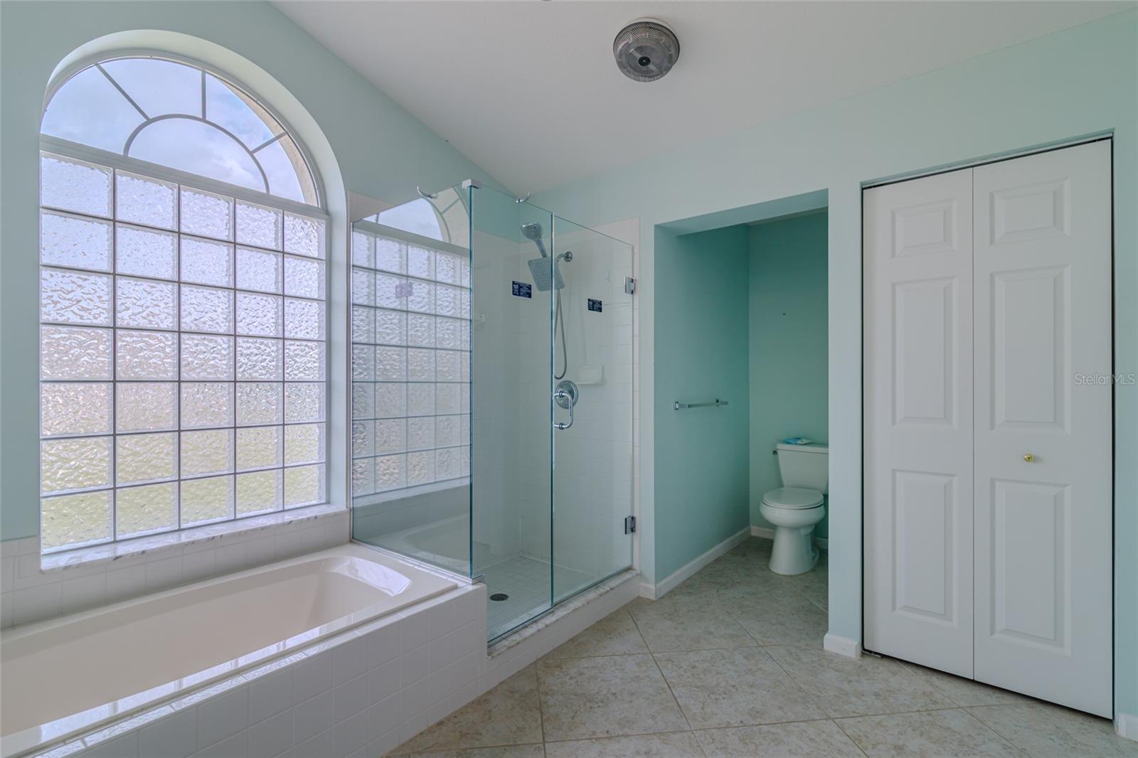 2020 50th, Ocala, FL 34482