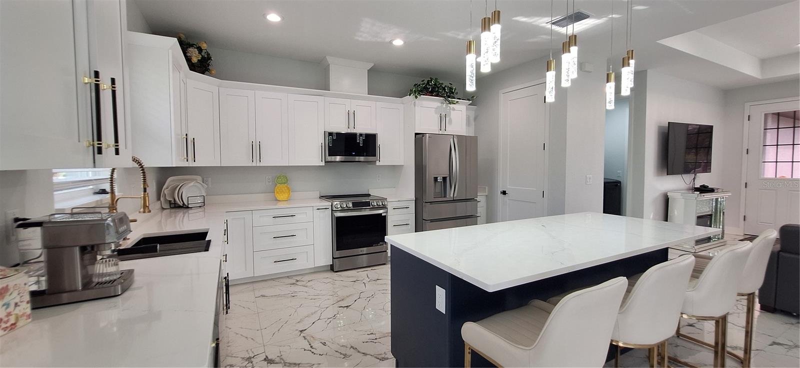 7242 Elaine, Webster, FL 33597