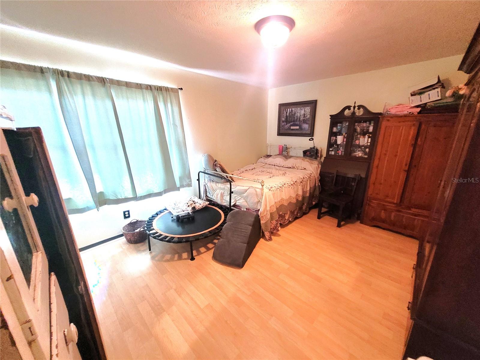 5203 Presidential, Seffner, FL 33584