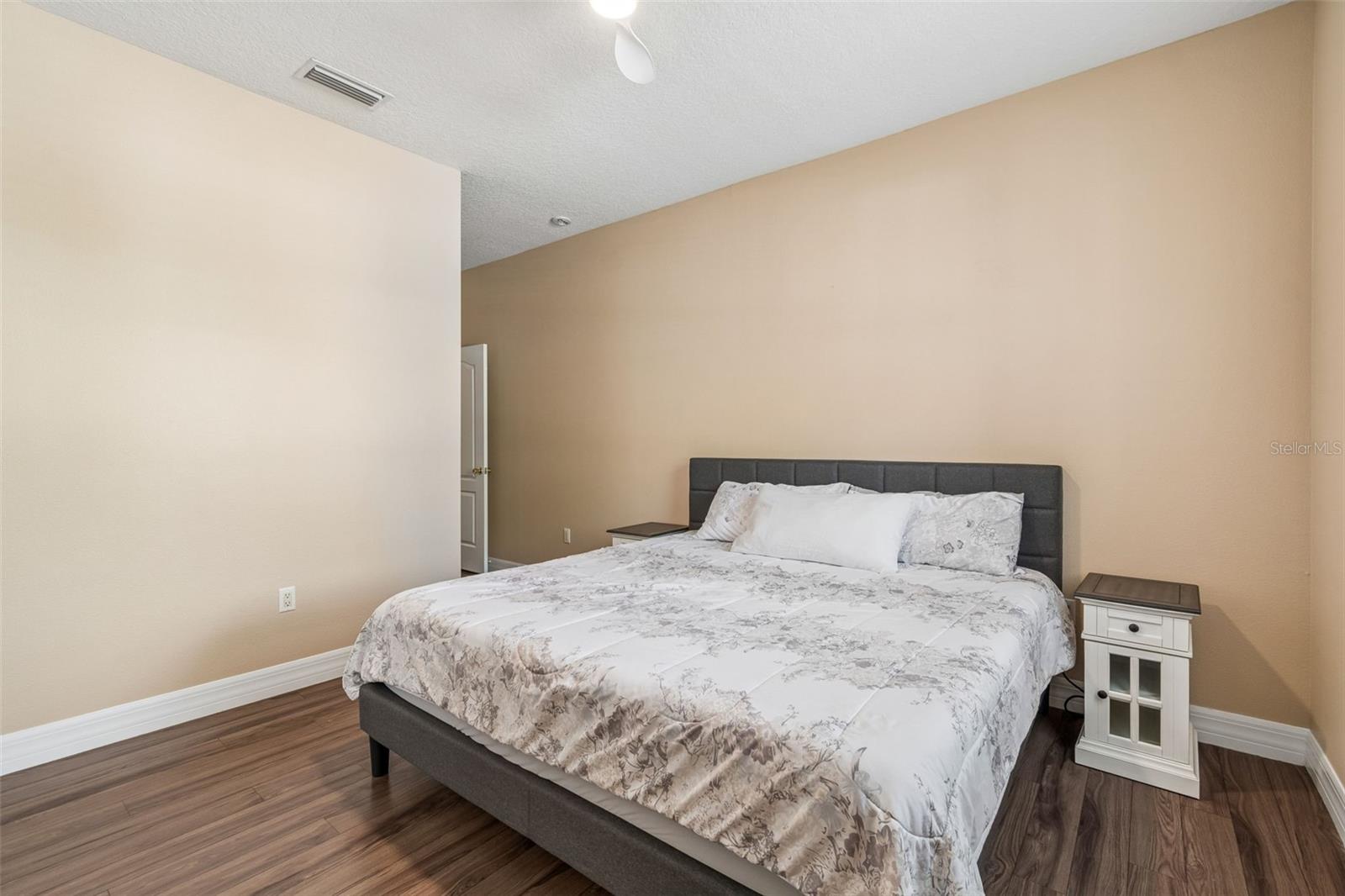 5405 Hammock View, Apollo Beach, FL 33572