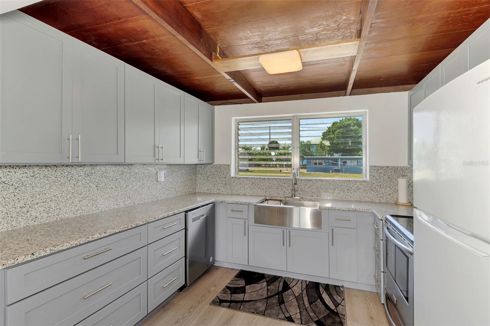 2870 9th, Englewood, FL 34224
