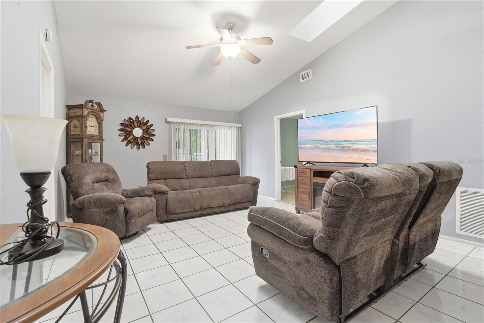 61 Floridana, Debary, FL 32713