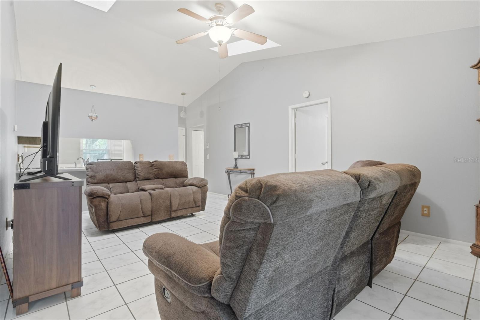 61 Floridana, Debary, FL 32713