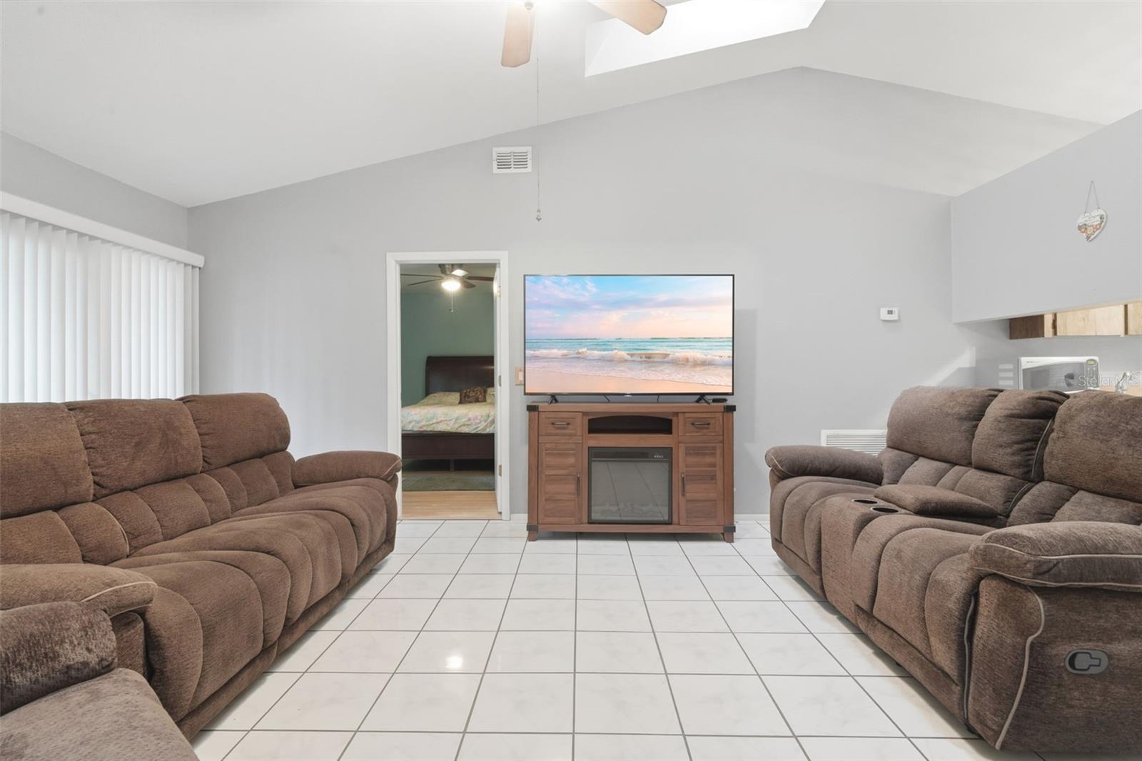 61 Floridana, Debary, FL 32713