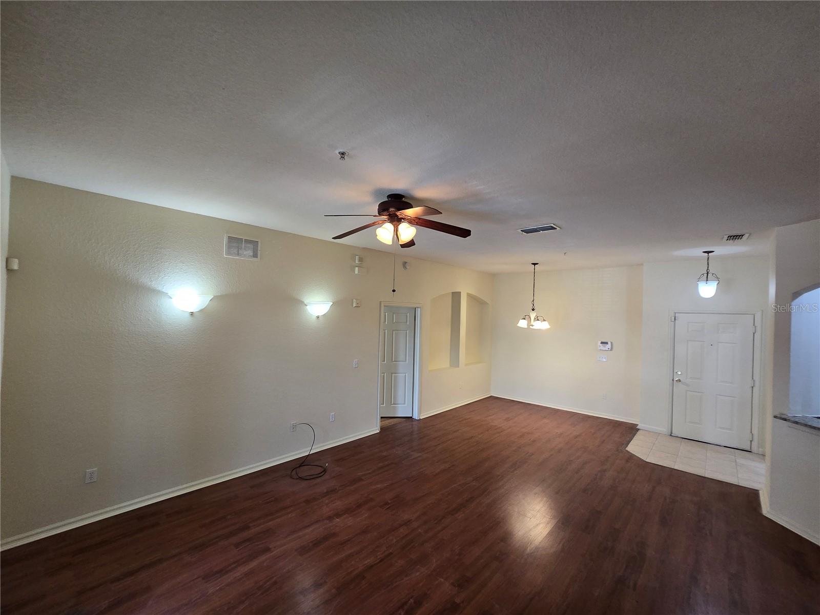 3001 Laurel Run Unit 203, Kissimmee, FL 34741