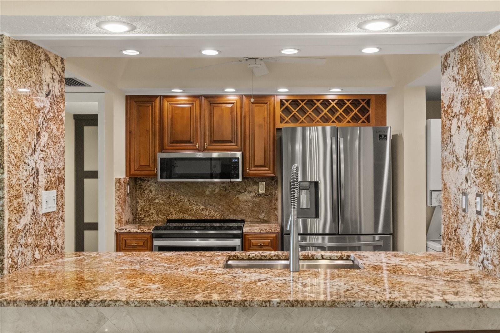 450 Gulfview Unit 802, Clearwater Beach, FL 33767