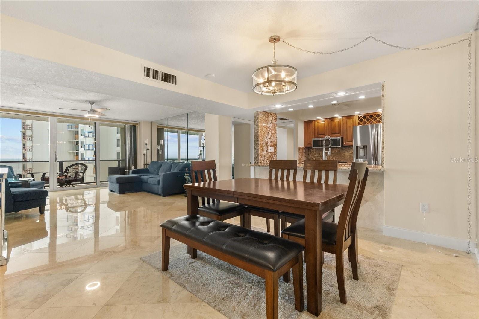 450 Gulfview Unit 802, Clearwater Beach, FL 33767