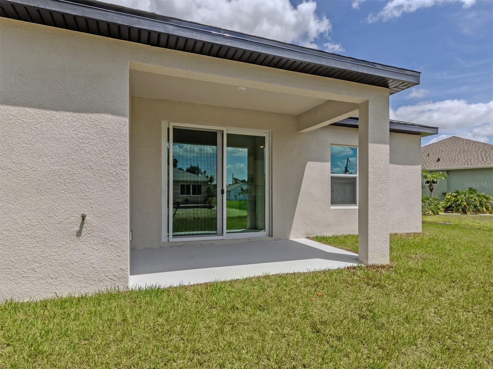 1047 Comfort, North Port, FL 34288