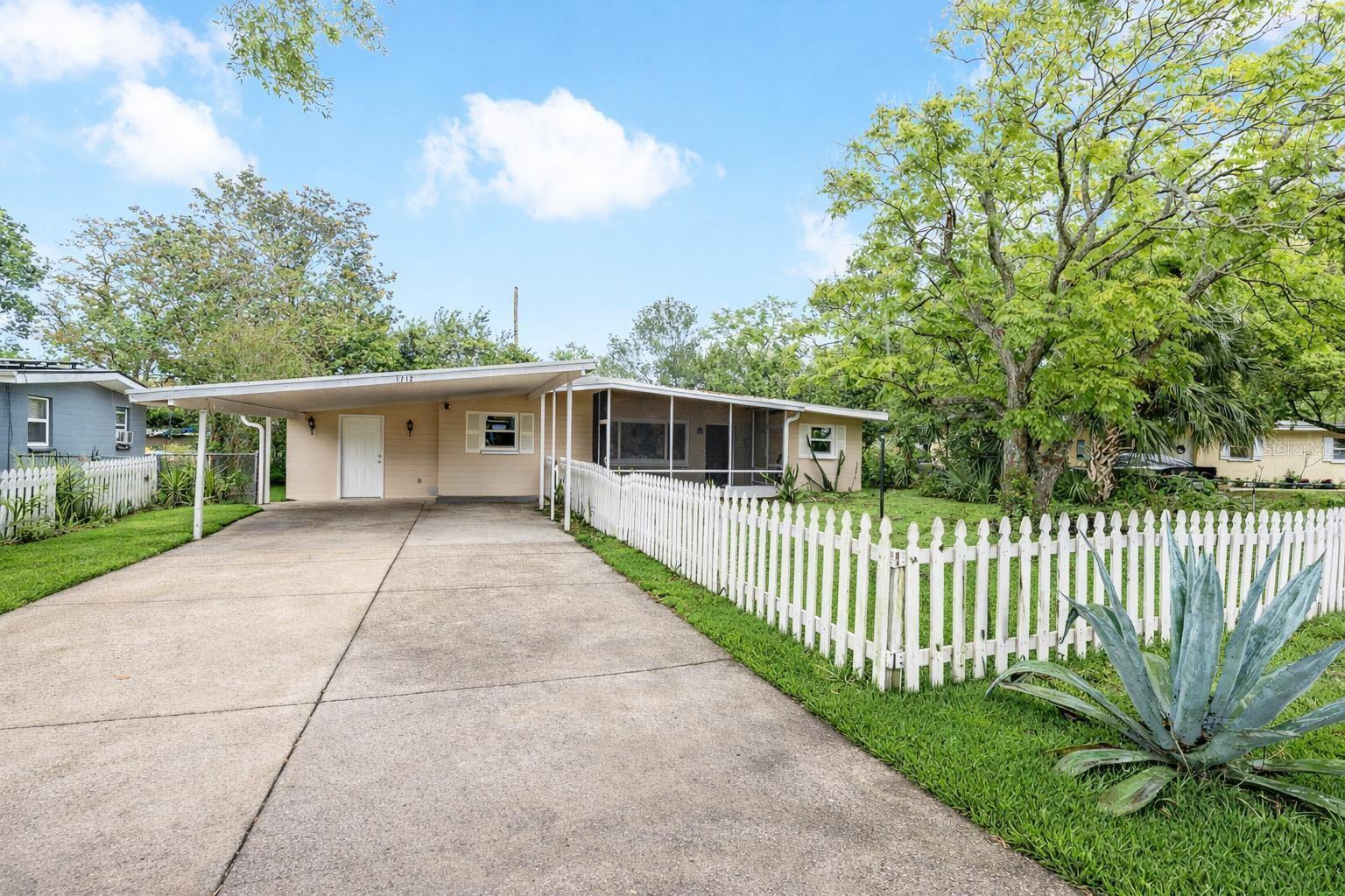 1712 Tallahassee, Daytona Beach, FL 32117