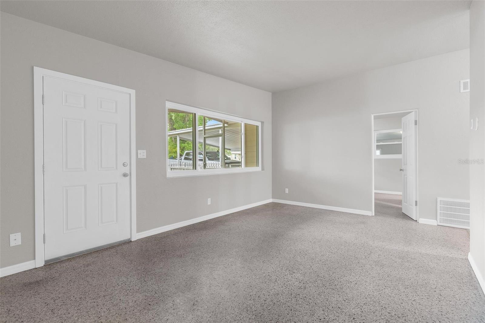 1712 Tallahassee, Daytona Beach, FL 32117