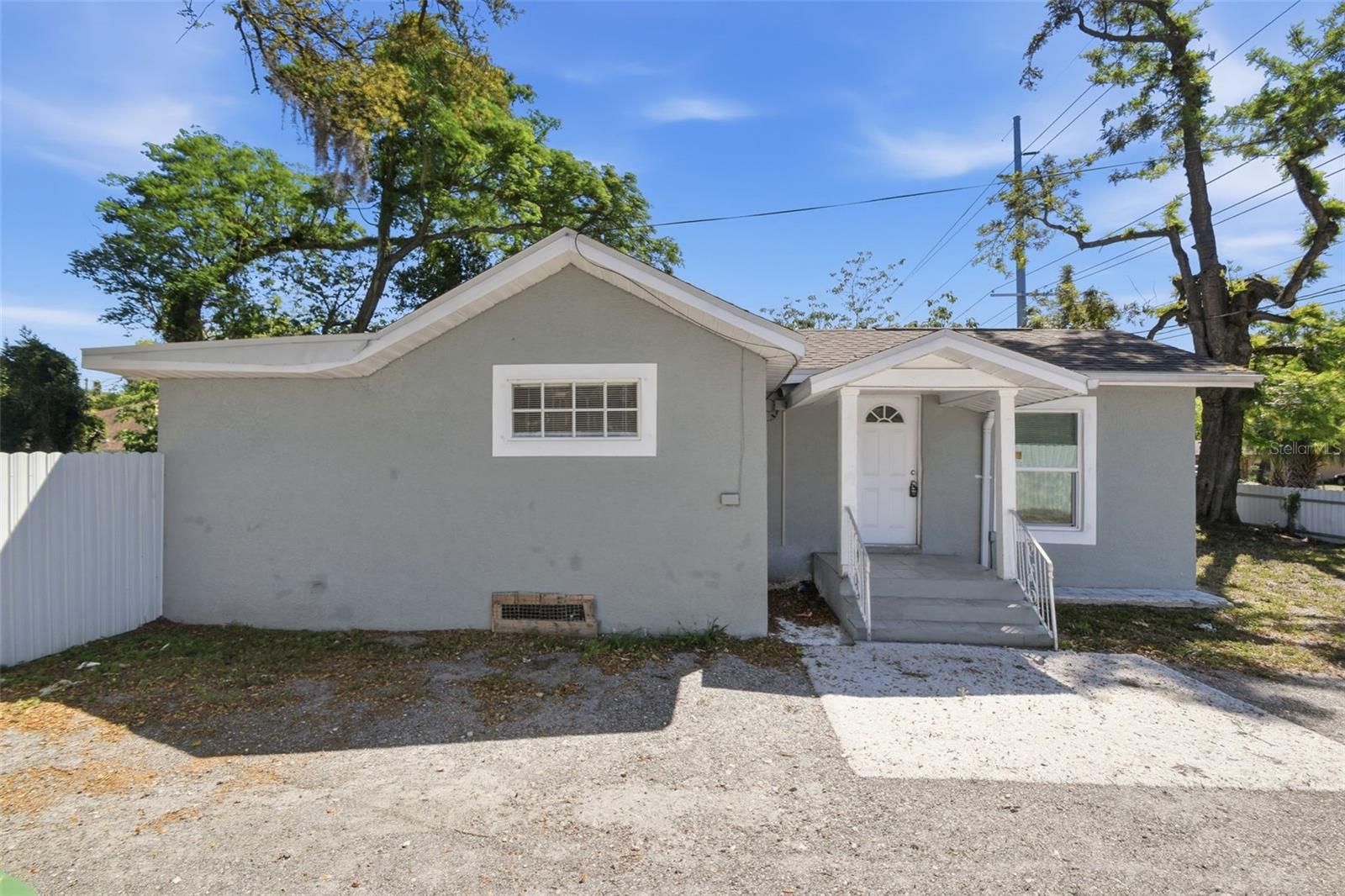 1410 Waters, Tampa, FL 33604