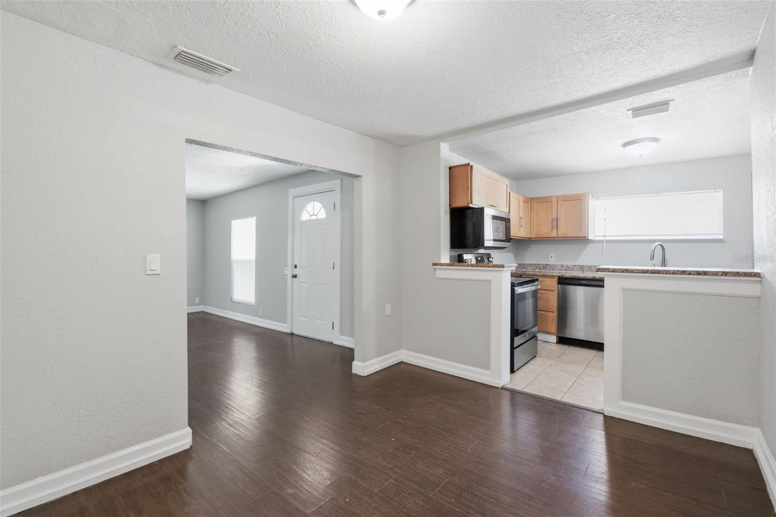1410 Waters, Tampa, FL 33604