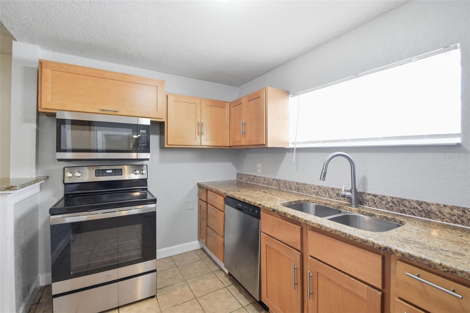 1410 Waters, Tampa, FL 33604