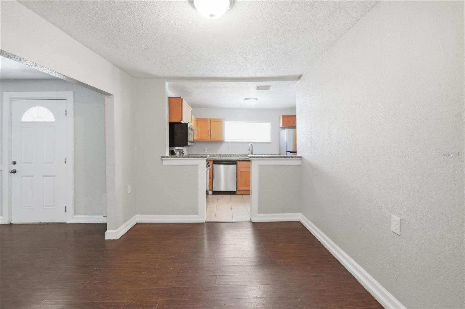 1410 Waters, Tampa, FL 33604