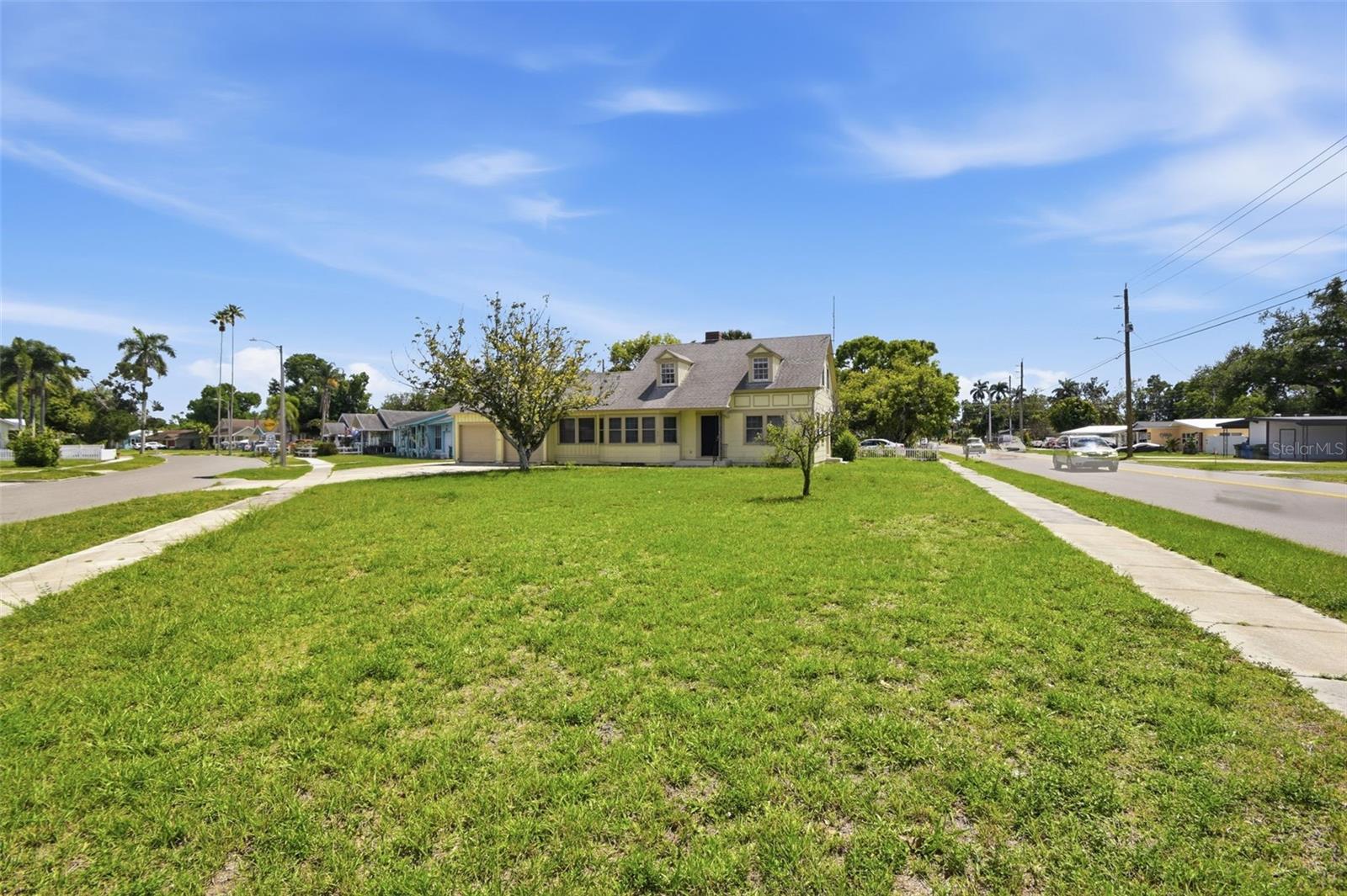 2513 16th, Bradenton, FL 34205
