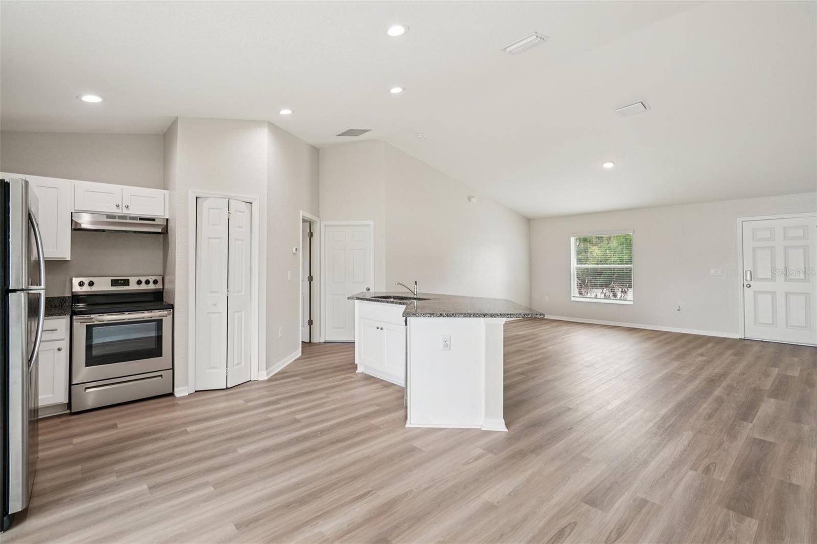1 Oak Circle, Ocala, FL 34472