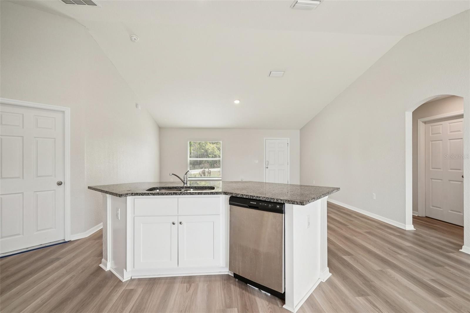 1 Oak Circle, Ocala, FL 34472