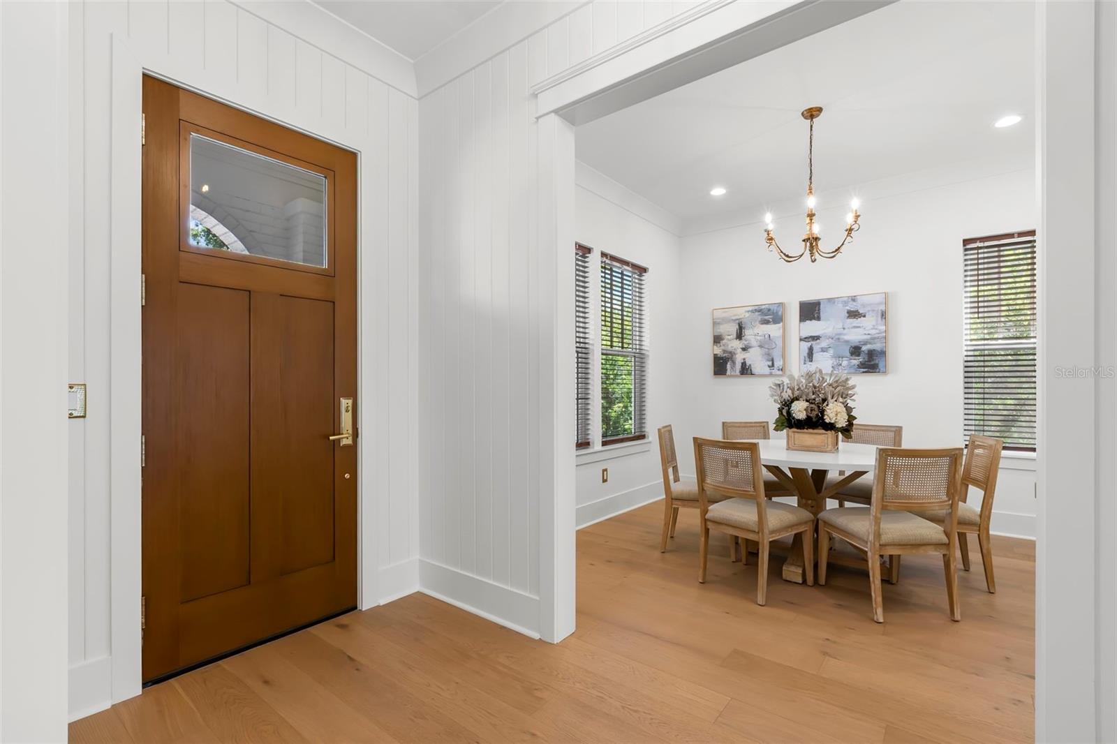 1038 26th, St Petersburg, FL 33703