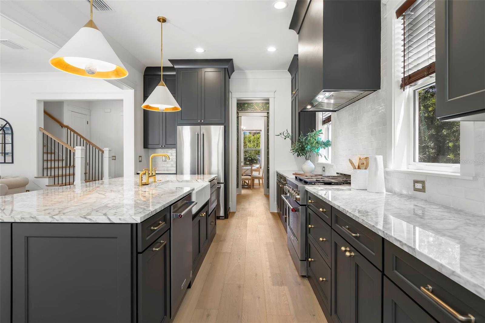 1038 26th, St Petersburg, FL 33703