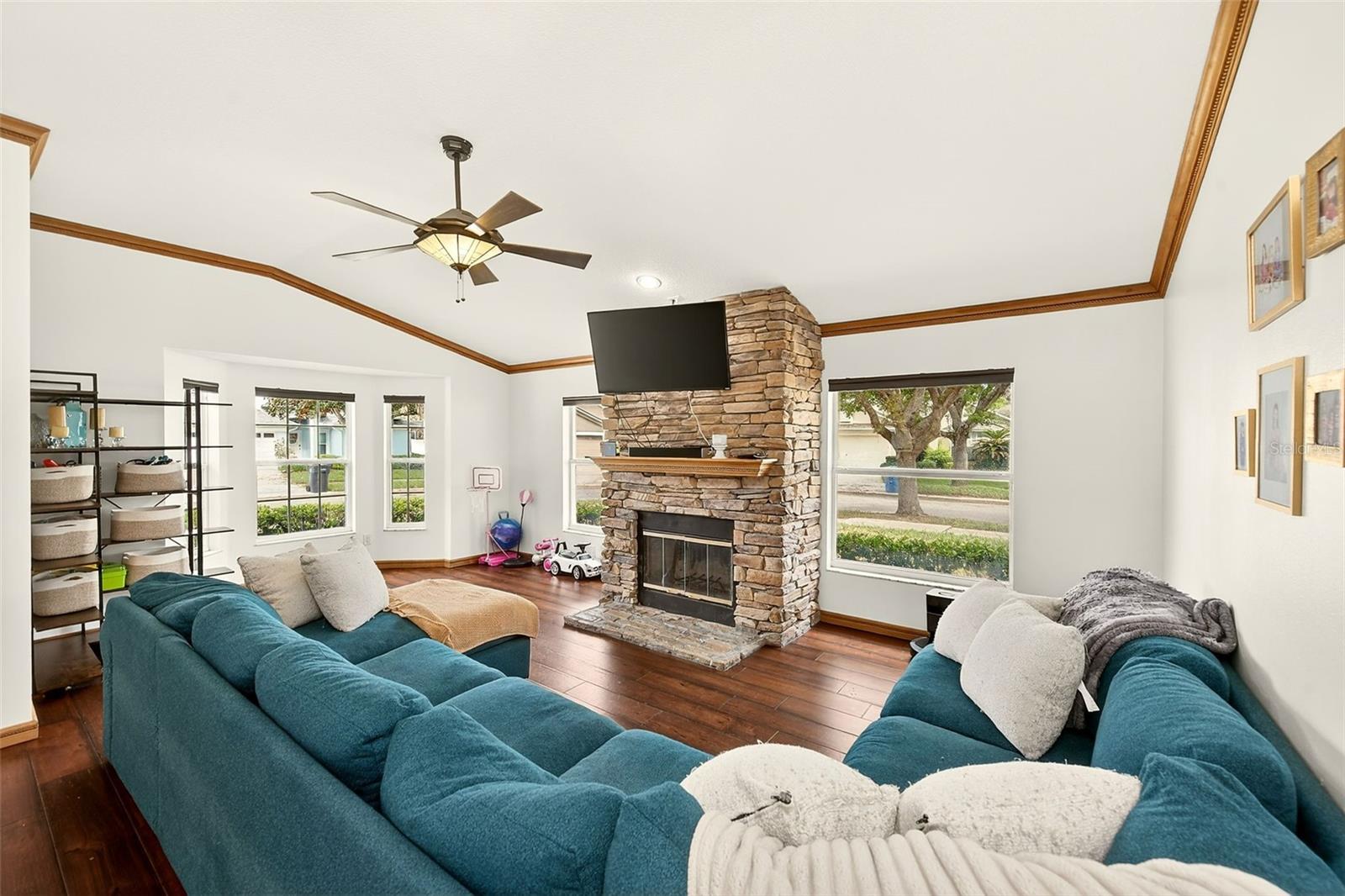 2927 Hickory Grove, Valrico, FL 33596