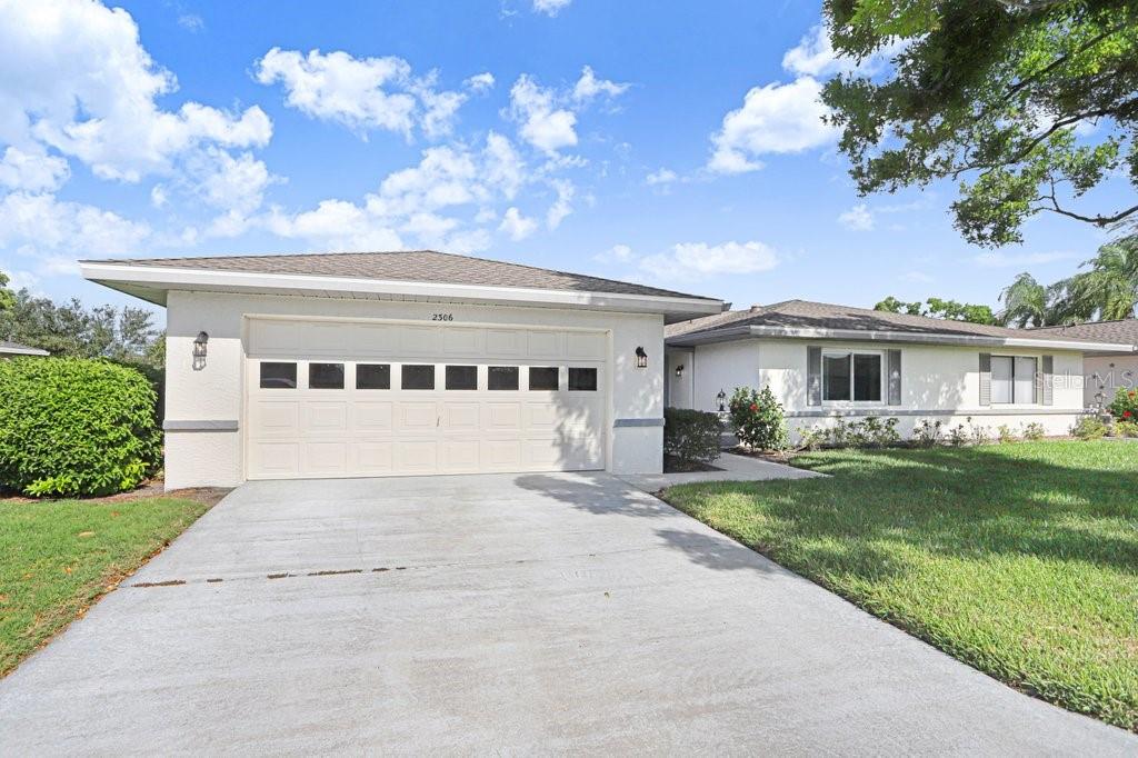 2306 Lancaster Unit 2306, Sun City Center, FL 33573