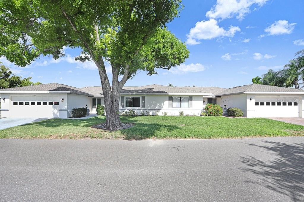 2306 Lancaster Unit 2306, Sun City Center, FL 33573