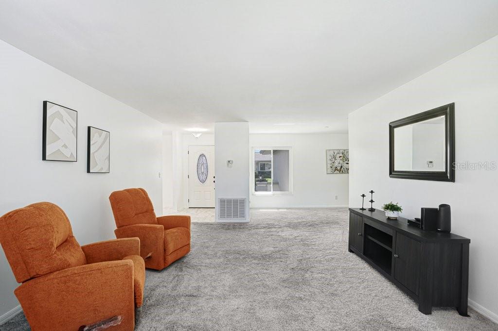 2306 Lancaster Unit 2306, Sun City Center, FL 33573