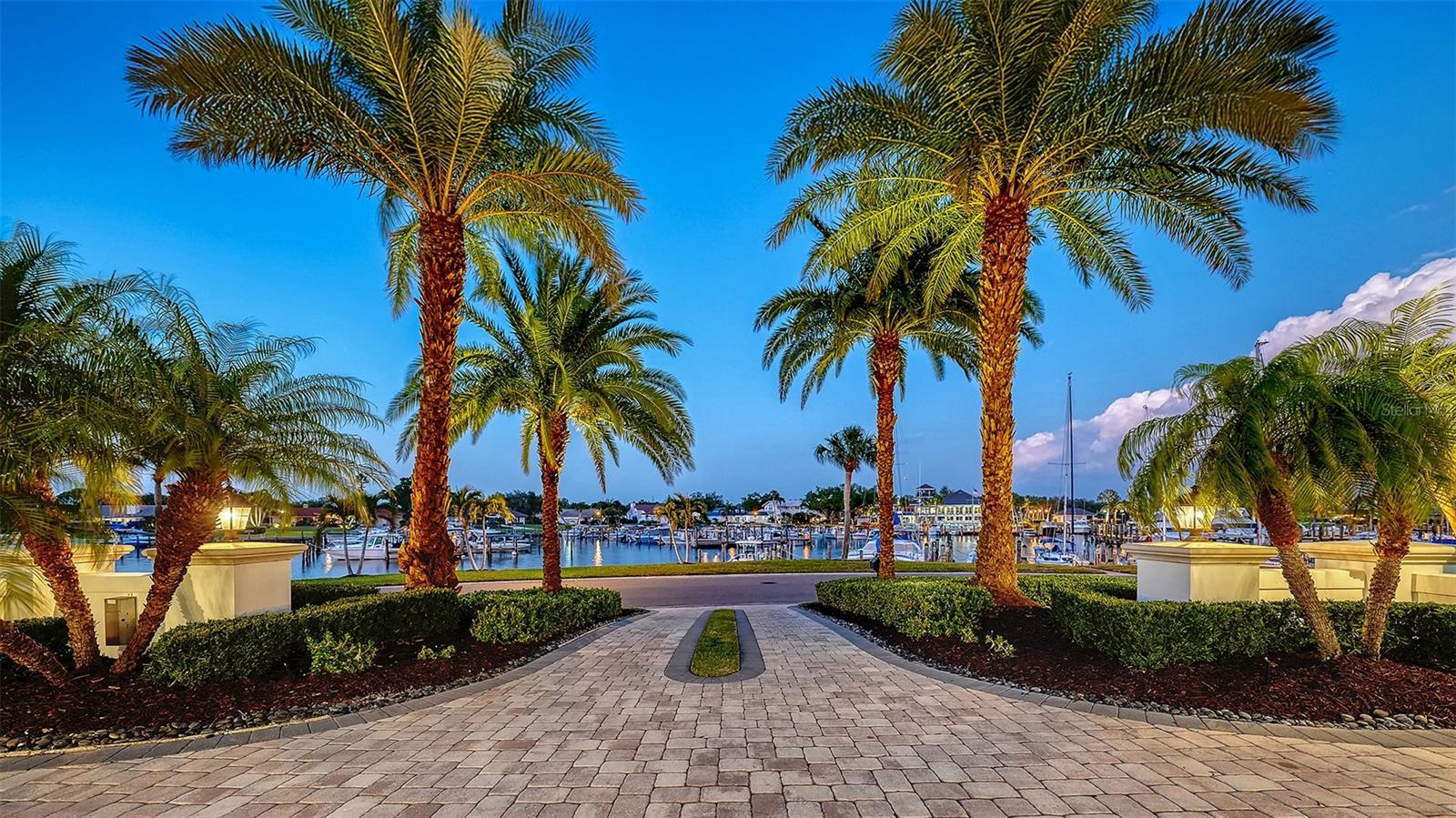 313 Lookout Point, Osprey, FL 34229