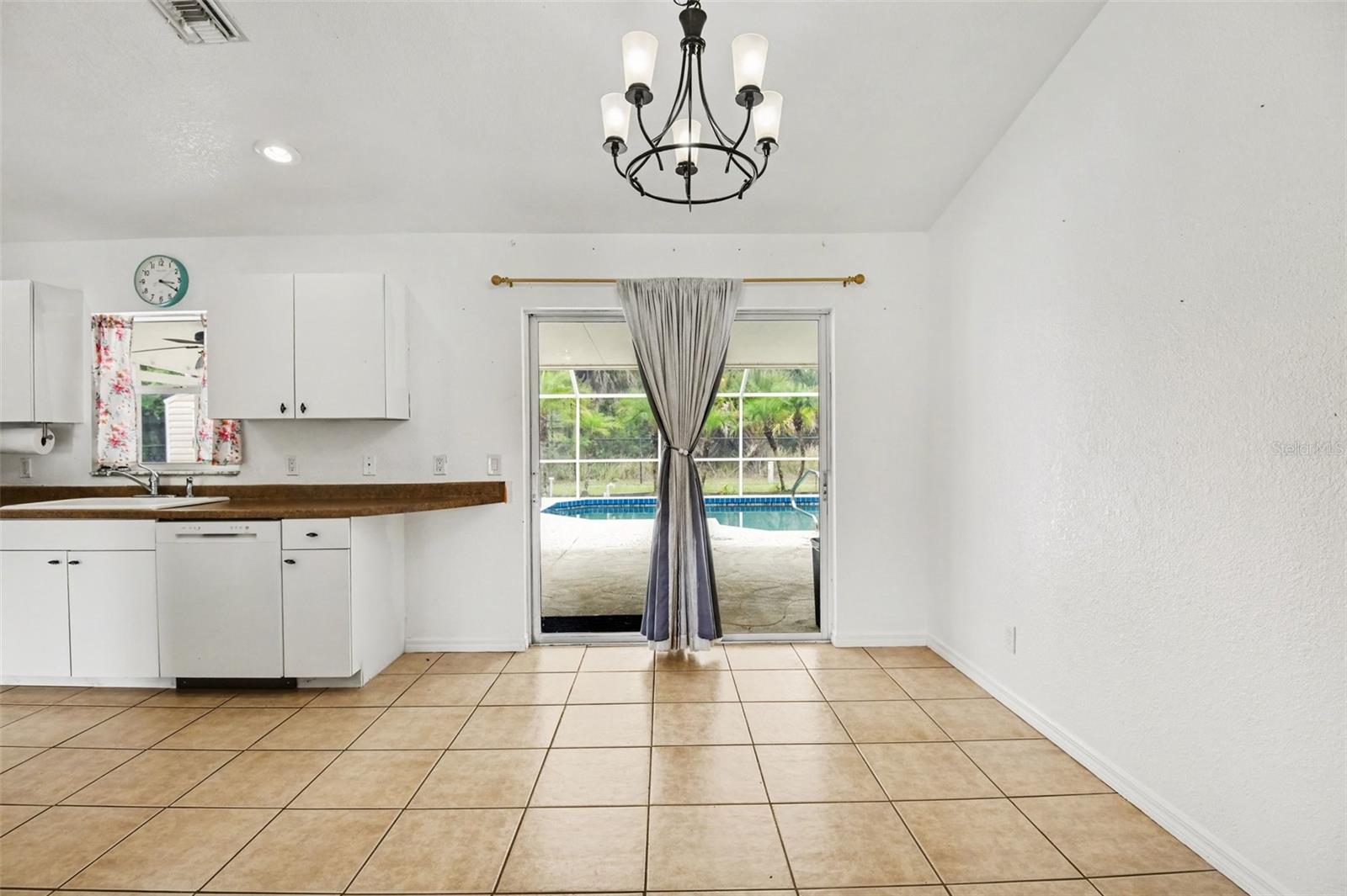 2638 Ashland, North Port, FL 34286
