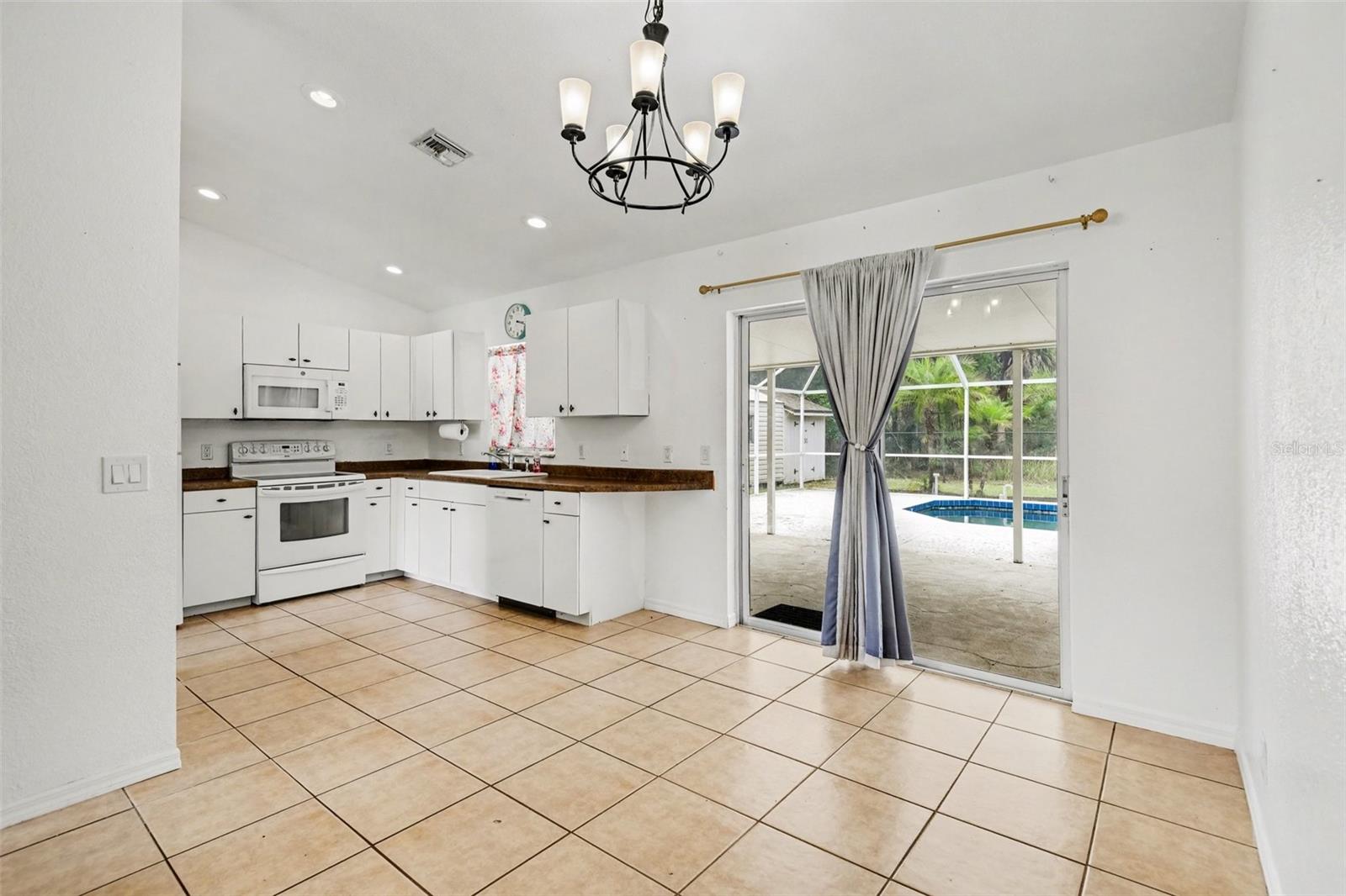 2638 Ashland, North Port, FL 34286