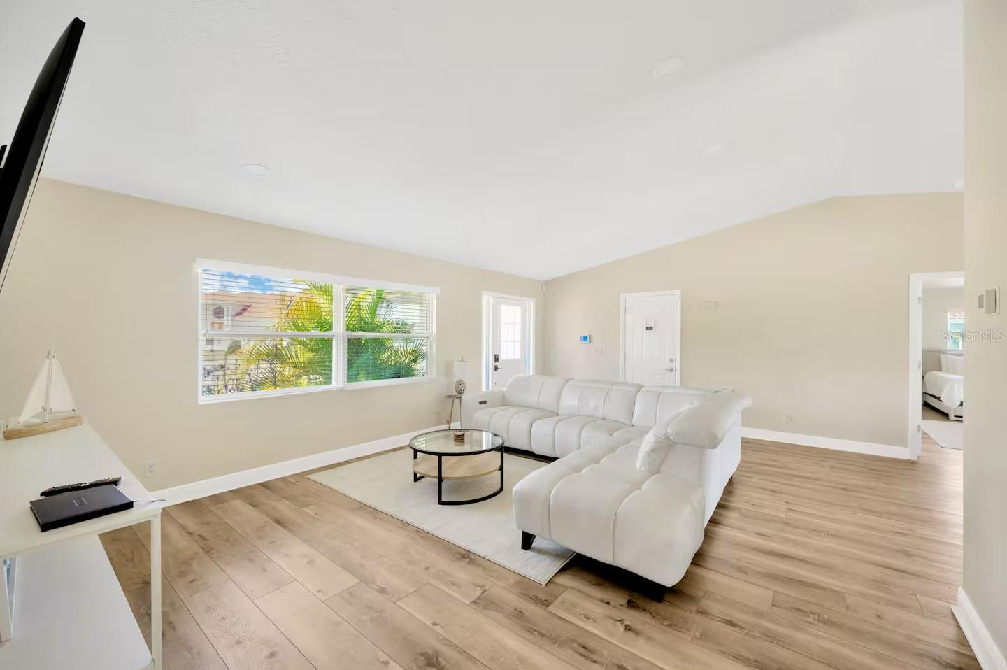 721 Eagle, Apollo Beach, FL 33572