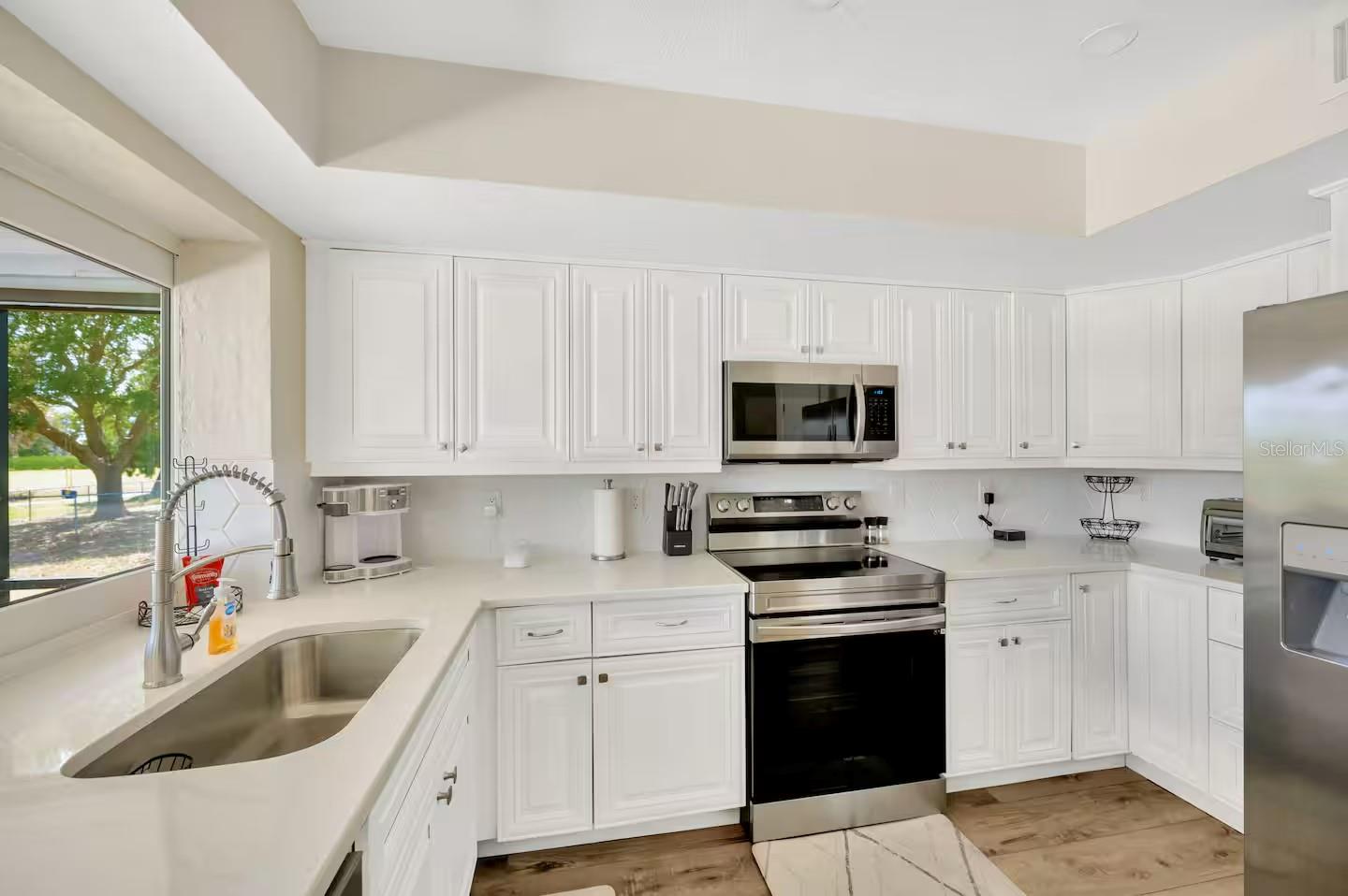 721 Eagle, Apollo Beach, FL 33572