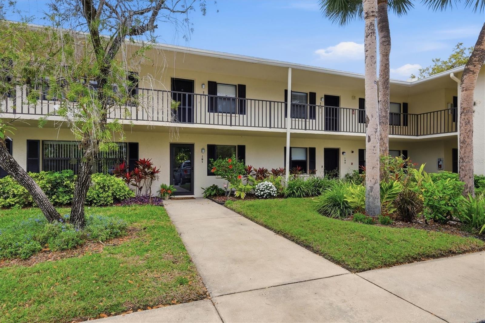 7130 Fairway Bend Unit 291, Sarasota, FL 34243