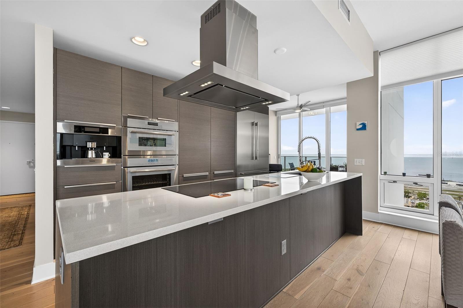175 1st Unit 3102, St Petersburg, FL 33701