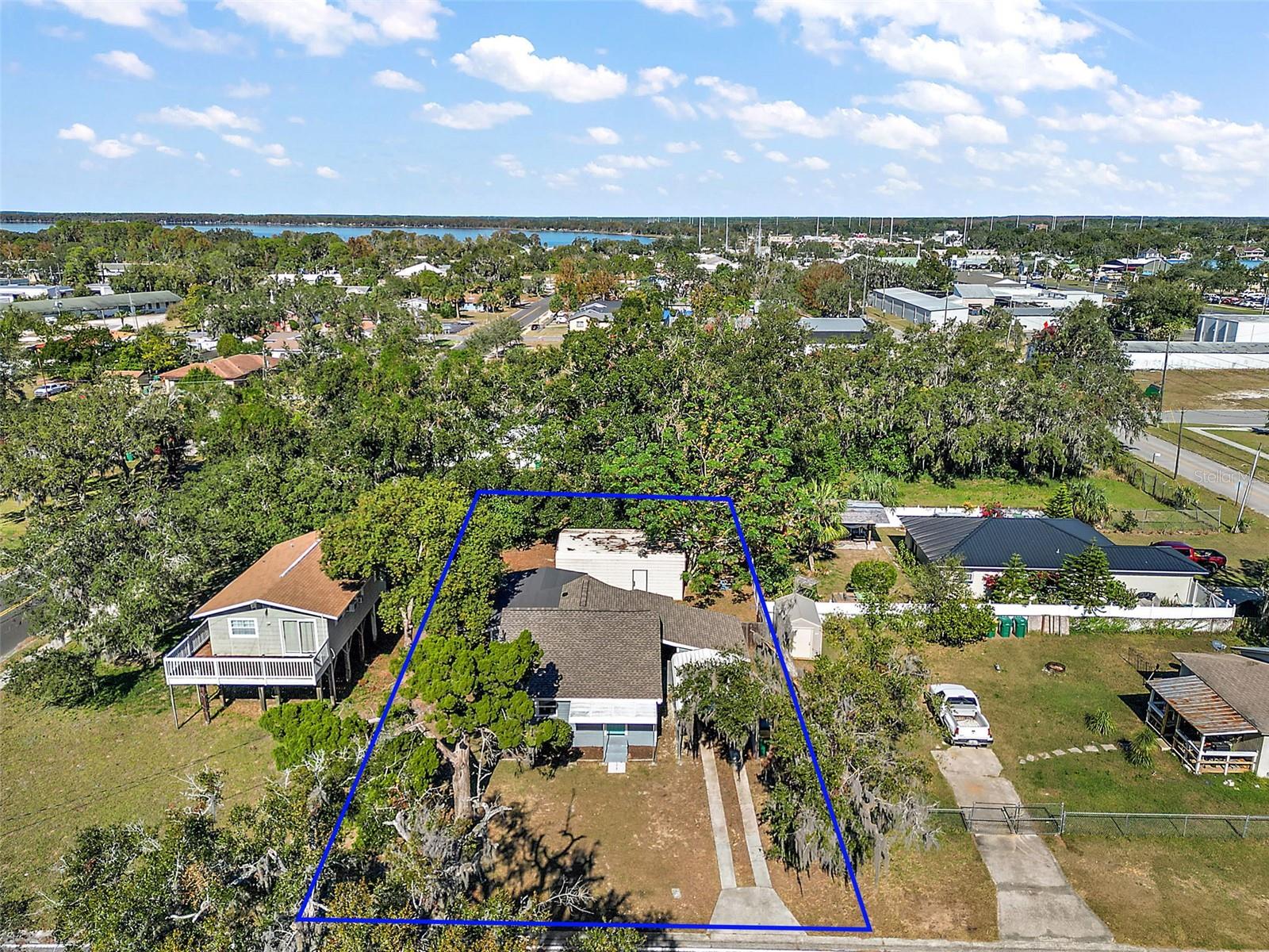 105 Stevens, Eustis, FL 32726