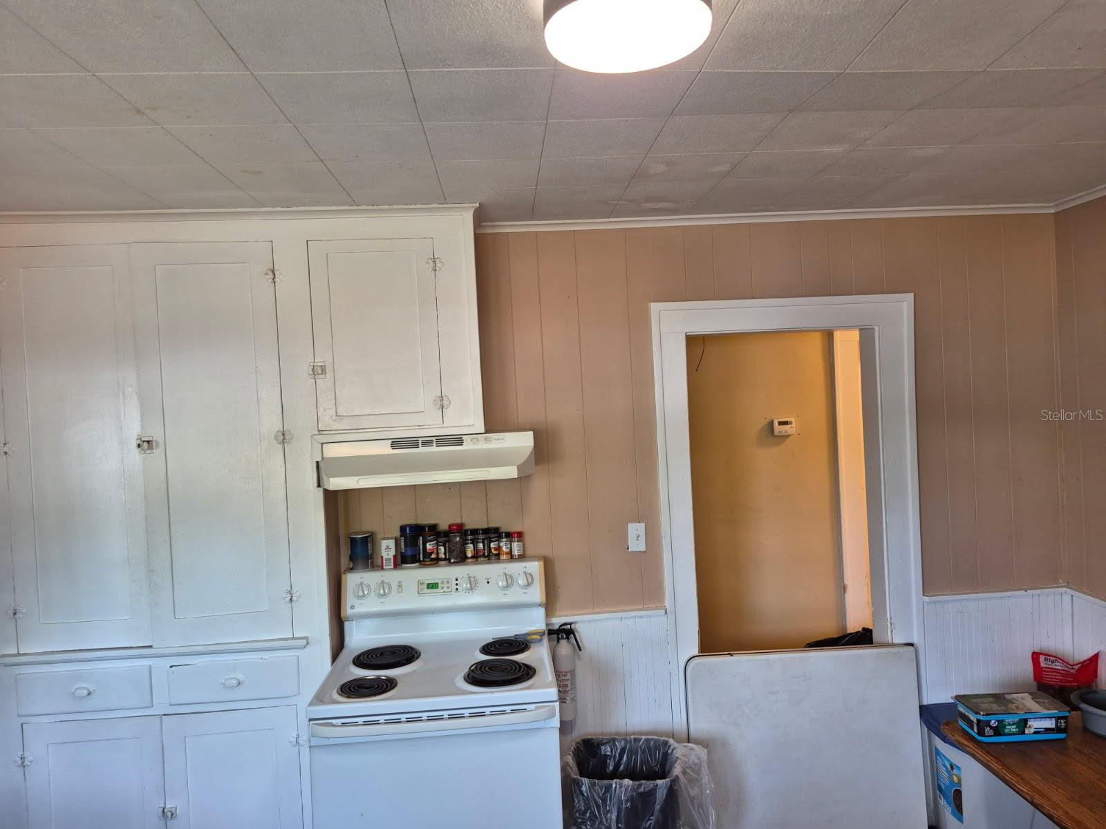 219 North, Daytona Beach, FL 32114