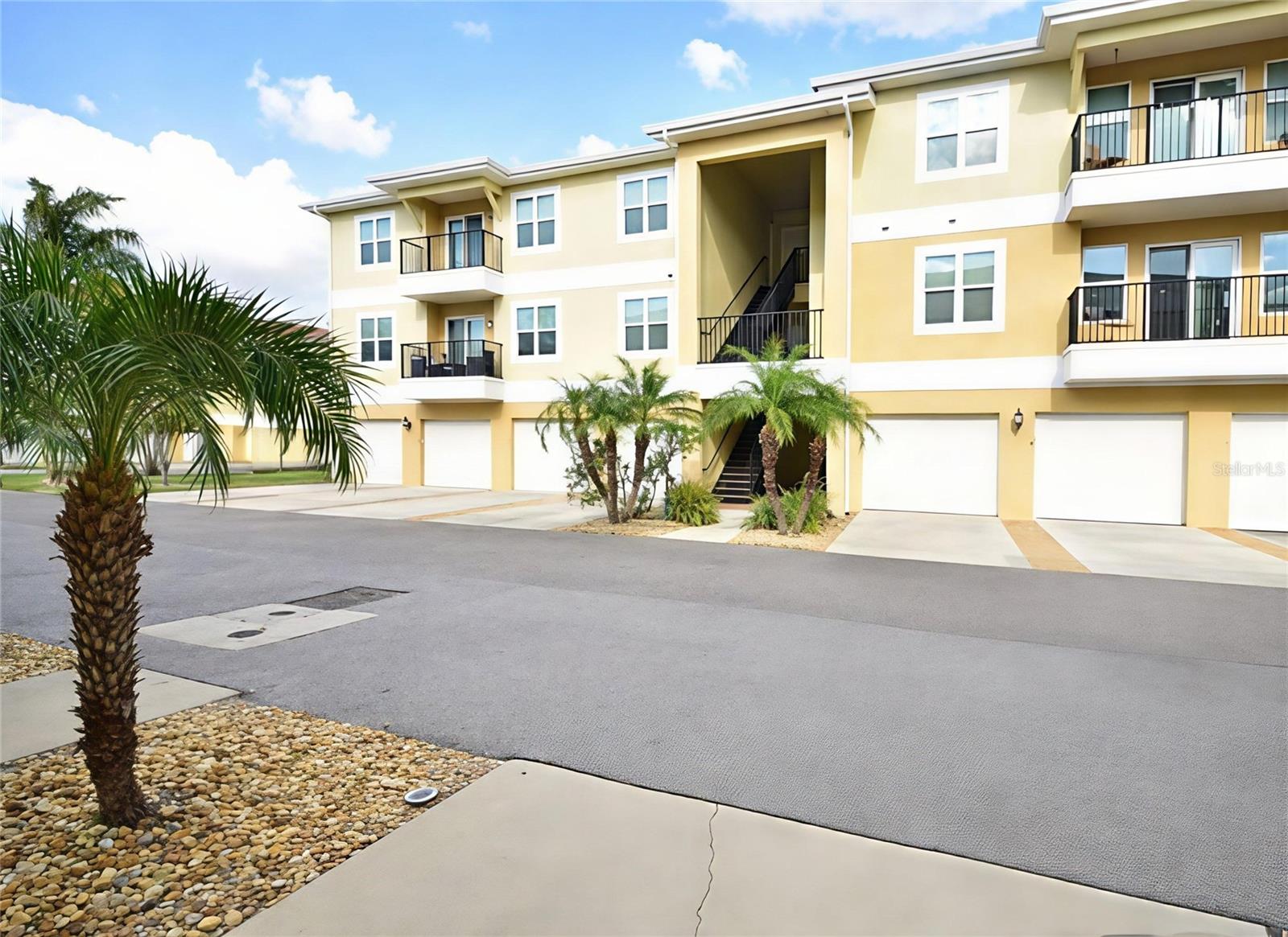 6420 Banyan Unit 303, New Port Richey, FL 34652