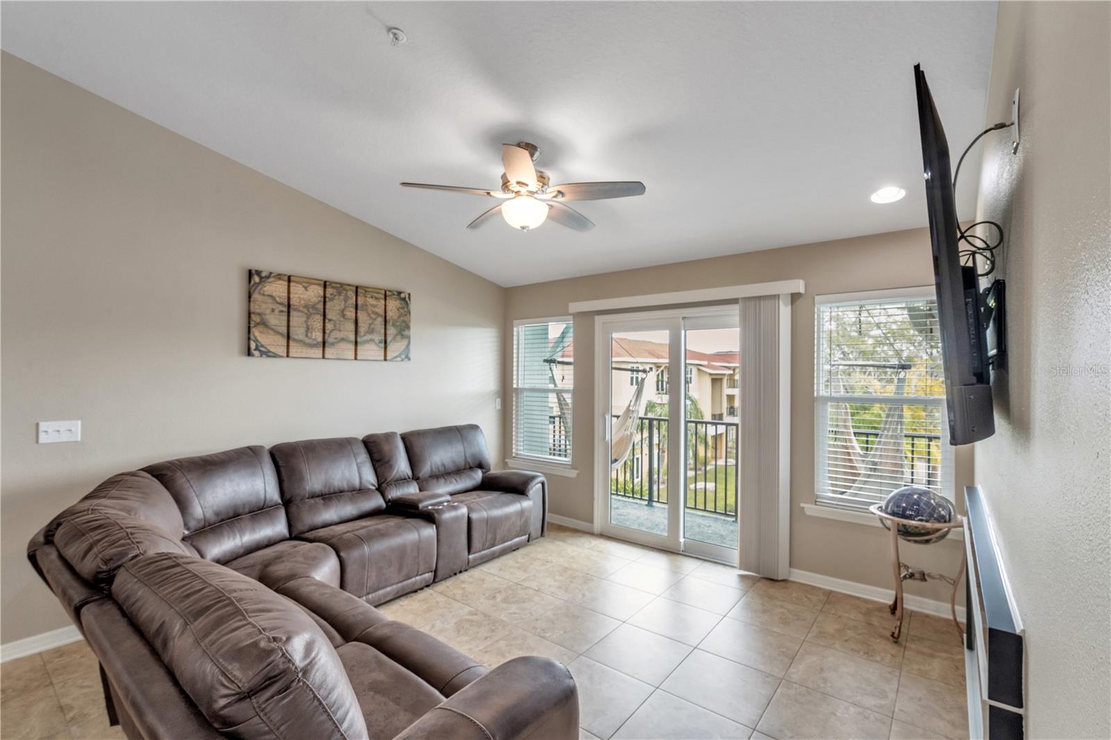 6420 Banyan Unit 303, New Port Richey, FL 34652