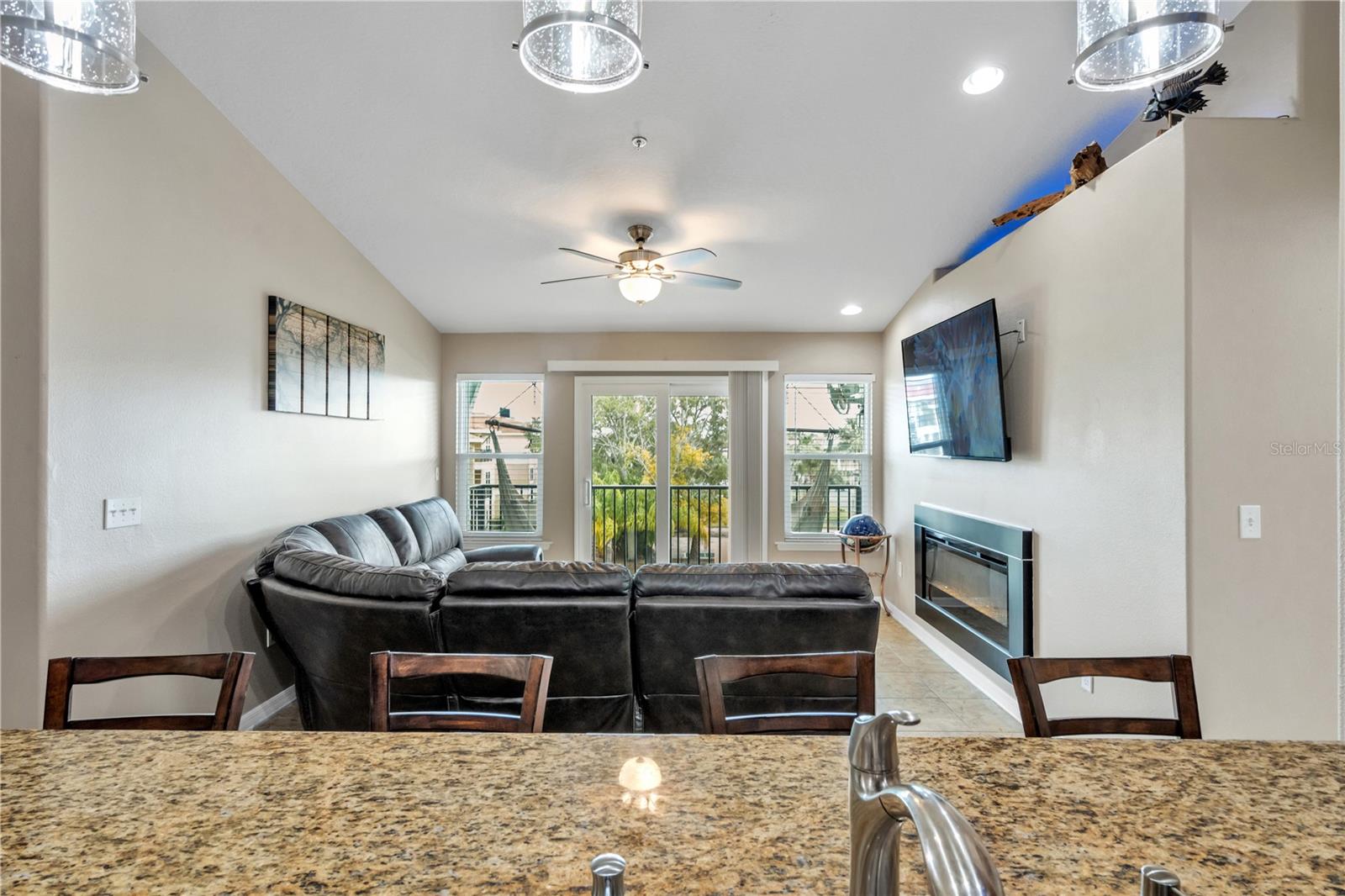 6420 Banyan Unit 303, New Port Richey, FL 34652