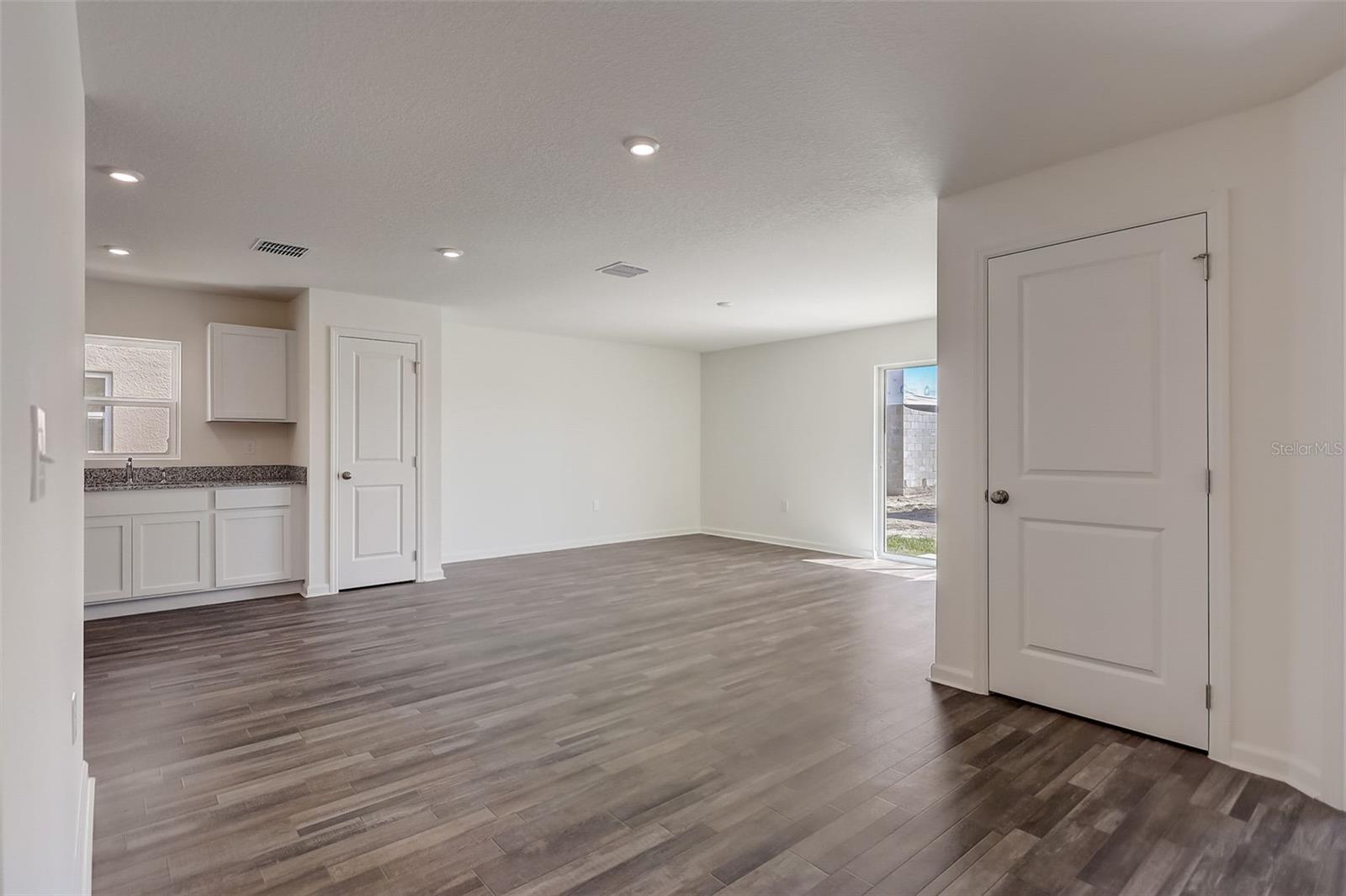 2300 Oklahoma, Sumterville, FL 33585
